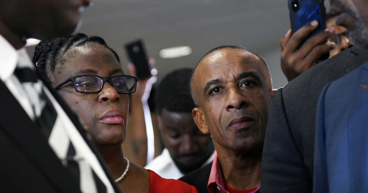 Botham Jean’s family demands Jasmine Crockett stop using his name The Texas Tribune